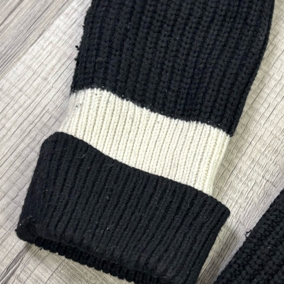 Reiss Black Turtleneck Sweater With Zipper detail Size Large - Picture 6 of 11